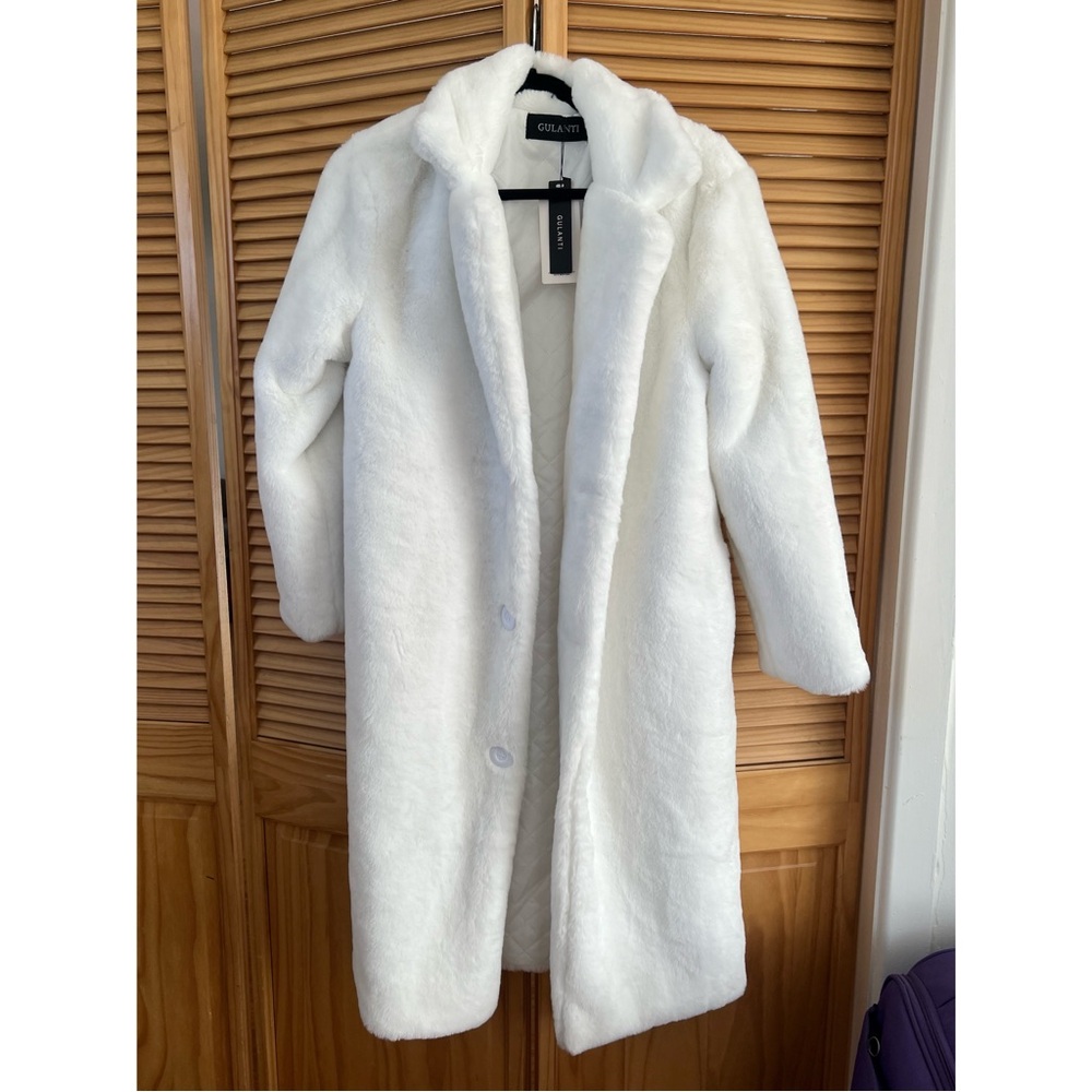 BNWT Faux Fur Coat